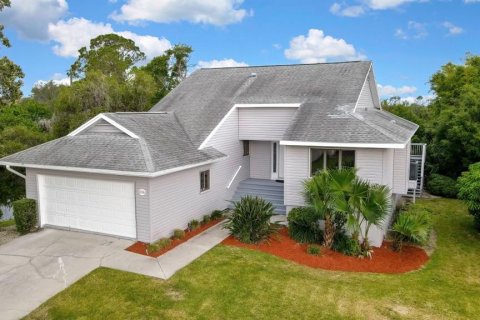Casa en venta en Tarpon Springs, Florida, 3 dormitorios, 170.2 m2 № 1843374 - foto 3
