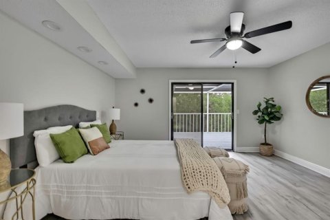 Casa en venta en Tarpon Springs, Florida, 3 dormitorios, 170.2 m2 № 1843374 - foto 23