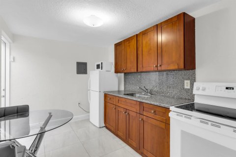 Купить виллу или дом в Майами, Флорида 3 комнаты, 133.59м2, № 2260396 - фото 25
