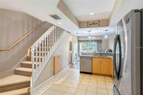 Townhouse in Punta Gorda, Florida 2 bedrooms, 107.21 sq.m. № 2221601 - photo 5