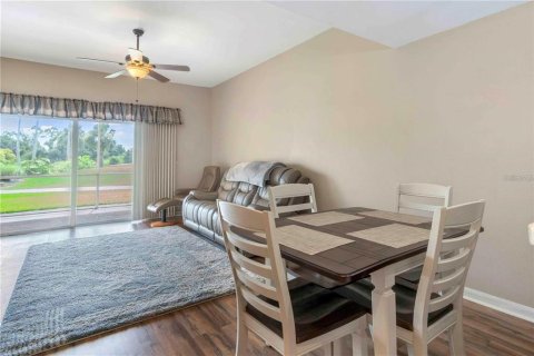 Townhouse in Punta Gorda, Florida 2 bedrooms, 107.21 sq.m. № 2221601 - photo 9