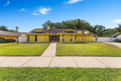 House in Orlando, Florida 3 bedrooms, 233 sq.m. № 2224873