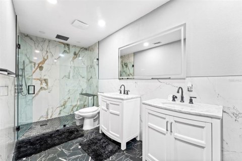 Villa ou maison à vendre à Orlando, Floride: 3 chambres, 233 m2 № 2224873 - photo 10