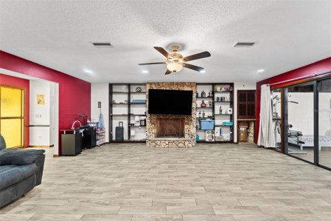 Villa ou maison à vendre à Orlando, Floride: 3 chambres, 233 m2 № 2224873 - photo 4