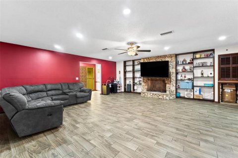 Villa ou maison à vendre à Orlando, Floride: 3 chambres, 233 m2 № 2224873 - photo 3