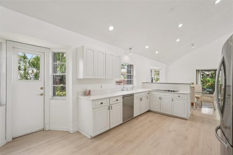 Copropriété à vendre à Bradenton, Floride: 3 chambres, 181.35 m2 № 1848507 - photo 11