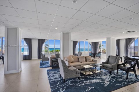 Condo in Boca Raton, Florida, 3 bedrooms  № 1802785 - photo 17