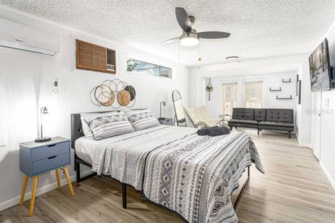 Apartment in Orlando, Florida 1 bedroom, 250.93 sq.m. № 563936 - photo 4