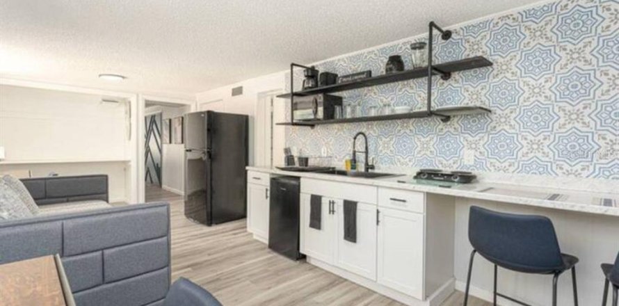 Apartment in Orlando, Florida 1 bedroom, 250.93 sq.m. № 563936