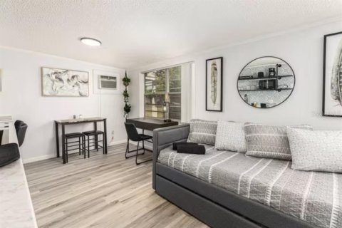 Apartment in Orlando, Florida 1 bedroom, 250.93 sq.m. № 563936 - photo 3