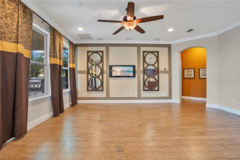 House in Oviedo, Florida 7 bedrooms, 473.52 sq.m. № 2099864 - photo 23