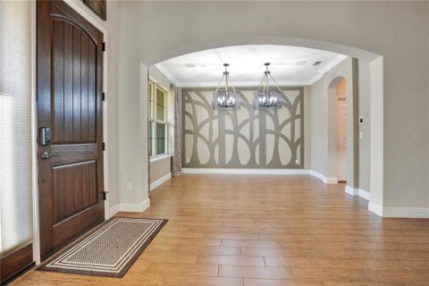 House in Oviedo, Florida 7 bedrooms, 473.52 sq.m. № 2099864 - photo 7