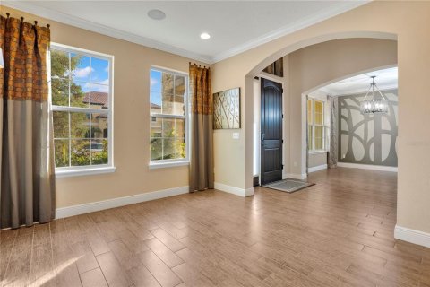 House in Oviedo, Florida 7 bedrooms, 473.52 sq.m. № 2099864 - photo 10