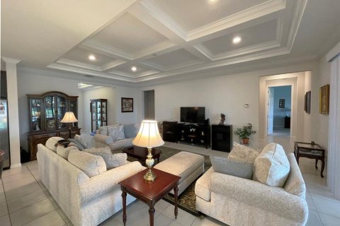 Casa en venta en Kissimmee, Florida, 3 dormitorios, 225.47 m2 № 1847560 - foto 12