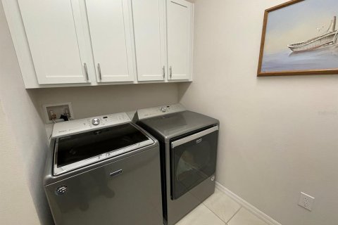 Casa en venta en Kissimmee, Florida, 3 dormitorios, 225.47 m2 № 1847560 - foto 30