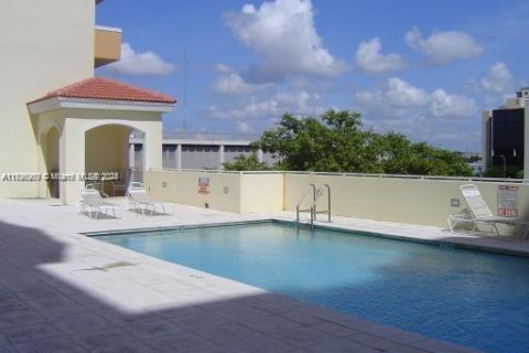 Copropriété à vendre à Miami, Floride: 1 chambre, 64.94 m2 № 1674189 - photo 14