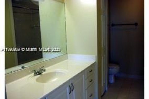 Copropriété à vendre à Miami, Floride: 1 chambre, 64.94 m2 № 1674189 - photo 12