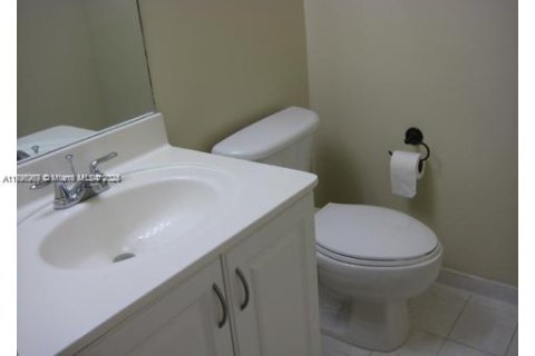Copropriété à vendre à Miami, Floride: 1 chambre, 64.94 m2 № 1674189 - photo 9