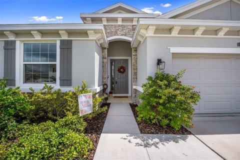 Casa en venta en Wesley Chapel, Florida, 4 dormitorios, 189.24 m2 № 1910841 - foto 3