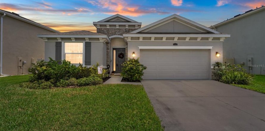 Casa en Wesley Chapel, Florida 4 dormitorios, 189.24 m2 № 1910841