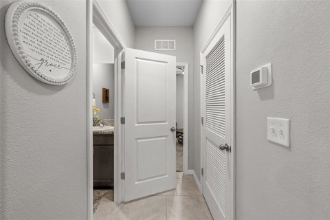 Casa en venta en Wesley Chapel, Florida, 4 dormitorios, 189.24 m2 № 1910841 - foto 29