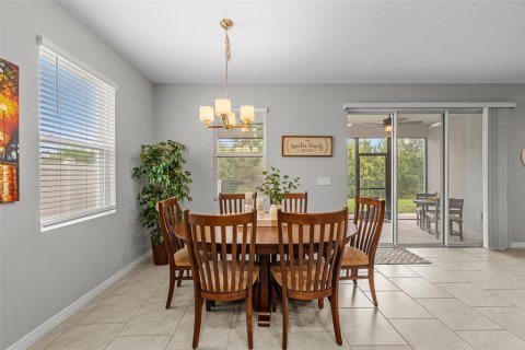 Casa en venta en Wesley Chapel, Florida, 4 dormitorios, 189.24 m2 № 1910841 - foto 10