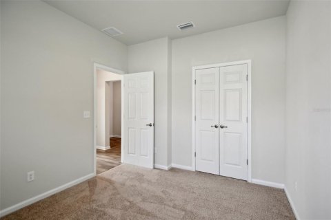 House in Palm Coast, Florida 4 bedrooms, 144 sq.m. № 1519349 - photo 12