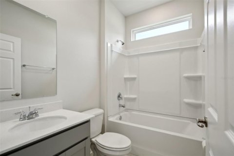 House in Palm Coast, Florida 4 bedrooms, 144 sq.m. № 1519349 - photo 10