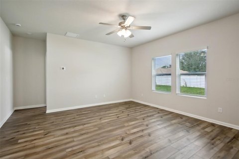House in Palm Coast, Florida 4 bedrooms, 144 sq.m. № 1519349 - photo 5