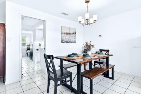 Villa ou maison à vendre à Port Charlotte, Floride: 2 chambres, 116.31 m2 № 2098155 - photo 13