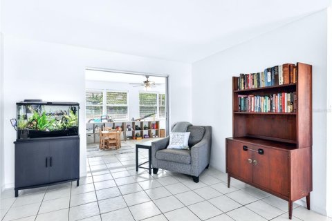 Villa ou maison à vendre à Port Charlotte, Floride: 2 chambres, 116.31 m2 № 2098155 - photo 18