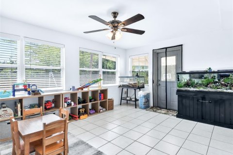 Villa ou maison à vendre à Port Charlotte, Floride: 2 chambres, 116.31 m2 № 2098155 - photo 19
