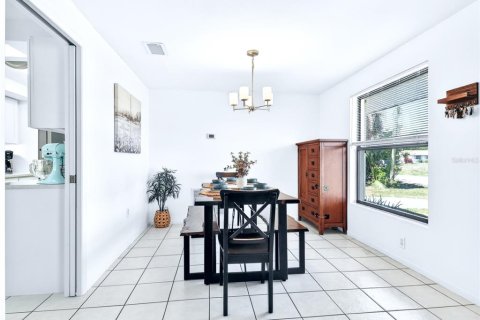 Villa ou maison à vendre à Port Charlotte, Floride: 2 chambres, 116.31 m2 № 2098155 - photo 12
