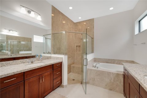 Villa ou maison à louer à Parkland, Floride: 3 chambres, 185.99 m2 № 2064324 - photo 20