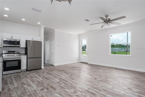 House in Palmetto, Florida 3 bedrooms, 108.23 sq.m. № 1818817 - photo 5