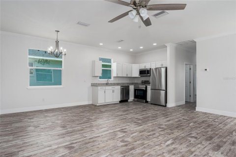 House in Palmetto, Florida 3 bedrooms, 108.23 sq.m. № 1818817 - photo 7