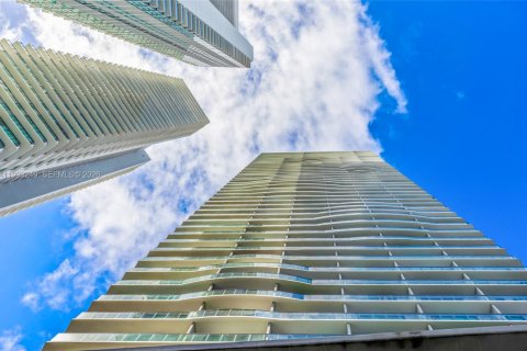 Condo in Miami, Florida, 1 bedroom  № 2057228 - photo 20