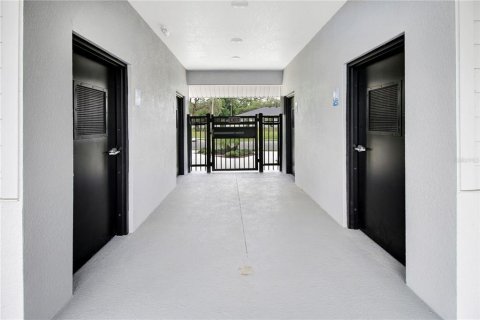 Touwnhouse à louer à Oviedo, Floride: 3 chambres, 174.38 m2 № 2095496 - photo 7