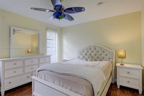 Casa en venta en Coral Springs, Florida, 4 dormitorios, 245.17 m2 № 1975735 - foto 30