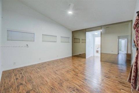 Casa en venta en Coral Springs, Florida, 4 dormitorios, 245.17 m2 № 1975735 - foto 22