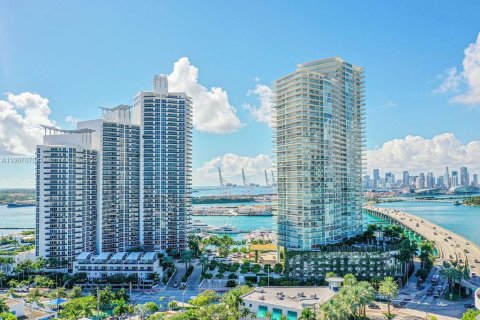 Townhouse in Miami Beach, Florida 1 bedroom, 124.12 sq.m. № 1967696 - photo 15