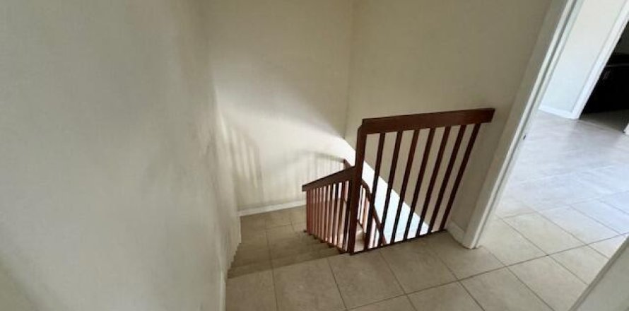 Townhouse in West Palm Beach, Florida 2 bedrooms, 119.66 sq.m. № 913809