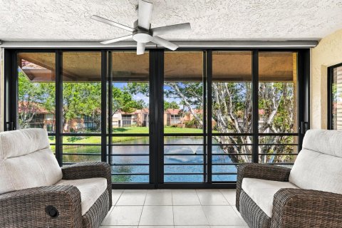 Copropriété à vendre à Boynton Beach, Floride: 2 chambres, 128.21 m2 № 2409584 - photo 13