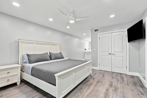 Copropriété à vendre à Boynton Beach, Floride: 2 chambres, 128.21 m2 № 2409584 - photo 7