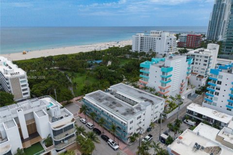 Condominio en venta en Miami Beach, Florida, 1 dormitorio, 60.39 m2 № 2176364 - foto 28