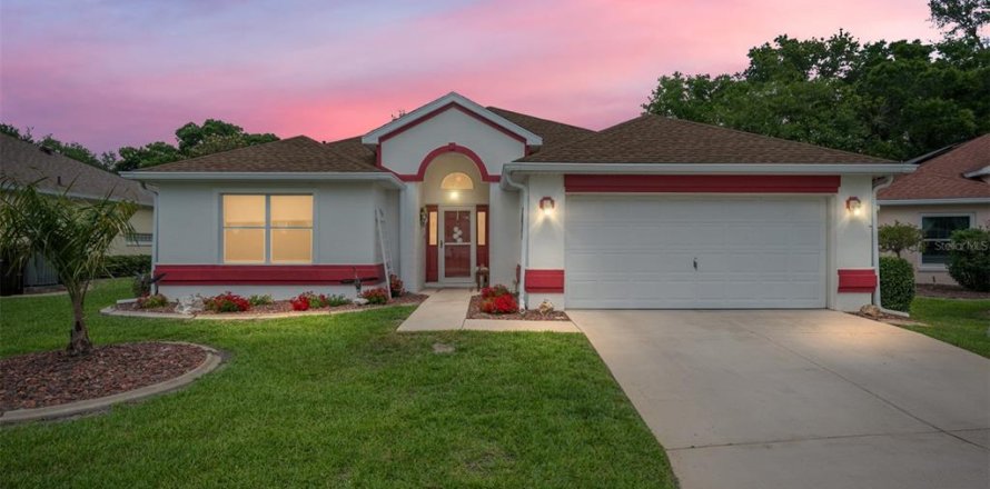 Casa en Ocala, Florida 3 dormitorios, 160.72 m2 № 2145654