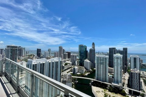 Condo in Miami, Florida, 2 bedrooms № 2016517 - photo 7