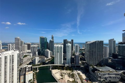 Condo in Miami, Florida, 2 bedrooms № 2016517 - photo 6