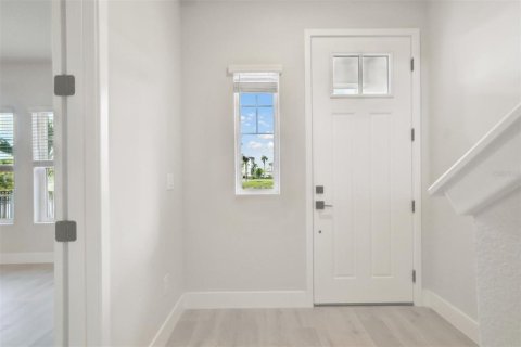 Townhouse in Sarasota, Florida 3 bedrooms, 209.77 sq.m. № 1675888 - photo 6