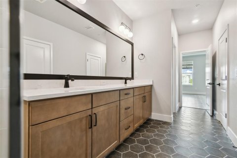 Townhouse in Sarasota, Florida 3 bedrooms, 209.77 sq.m. № 1675888 - photo 26